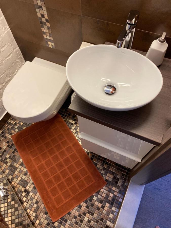 Jolie Apartments カウナス エクステリア 写真
