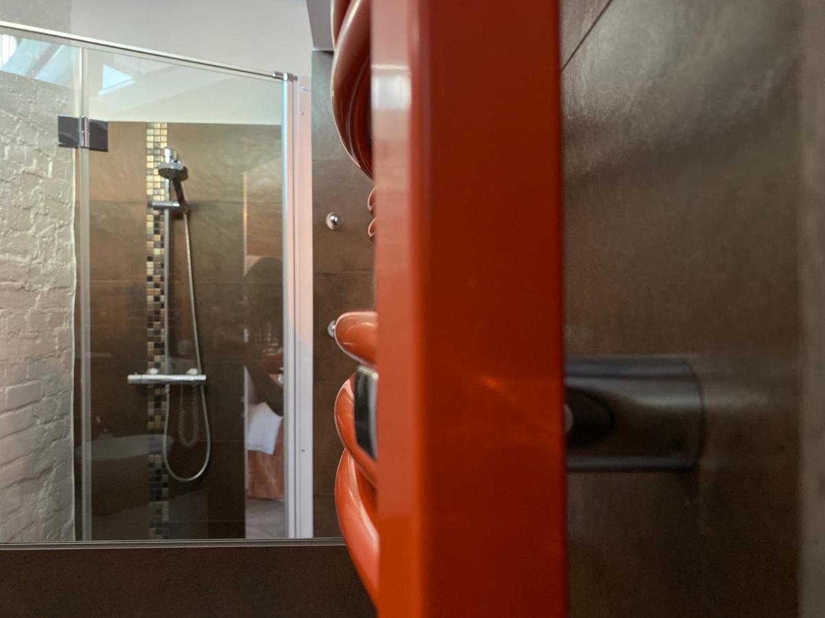 Jolie Apartments カウナス エクステリア 写真