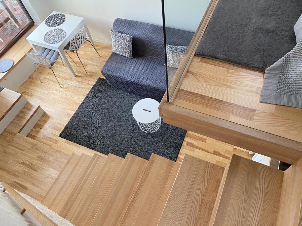 Jolie Apartments カウナス エクステリア 写真