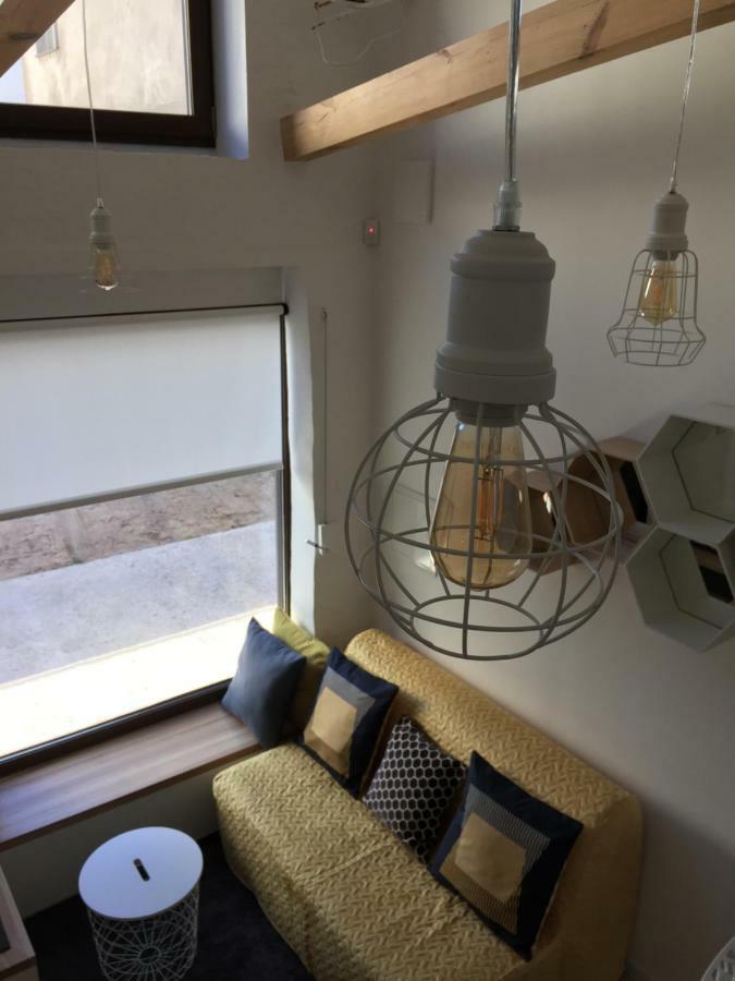 Jolie Apartments カウナス エクステリア 写真
